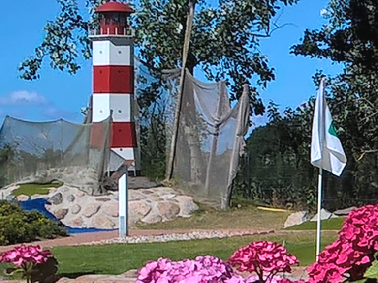 Leuchtturm auf Adventuregolf